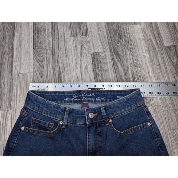 (3/$35) Gloria Vanderbilt Pockets Skimmer Slimming Denim Blue Jeans Capris - Picture 7 of 11